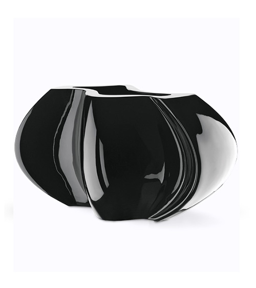 Vaso scultoreo nero, collezione Tondo Doni